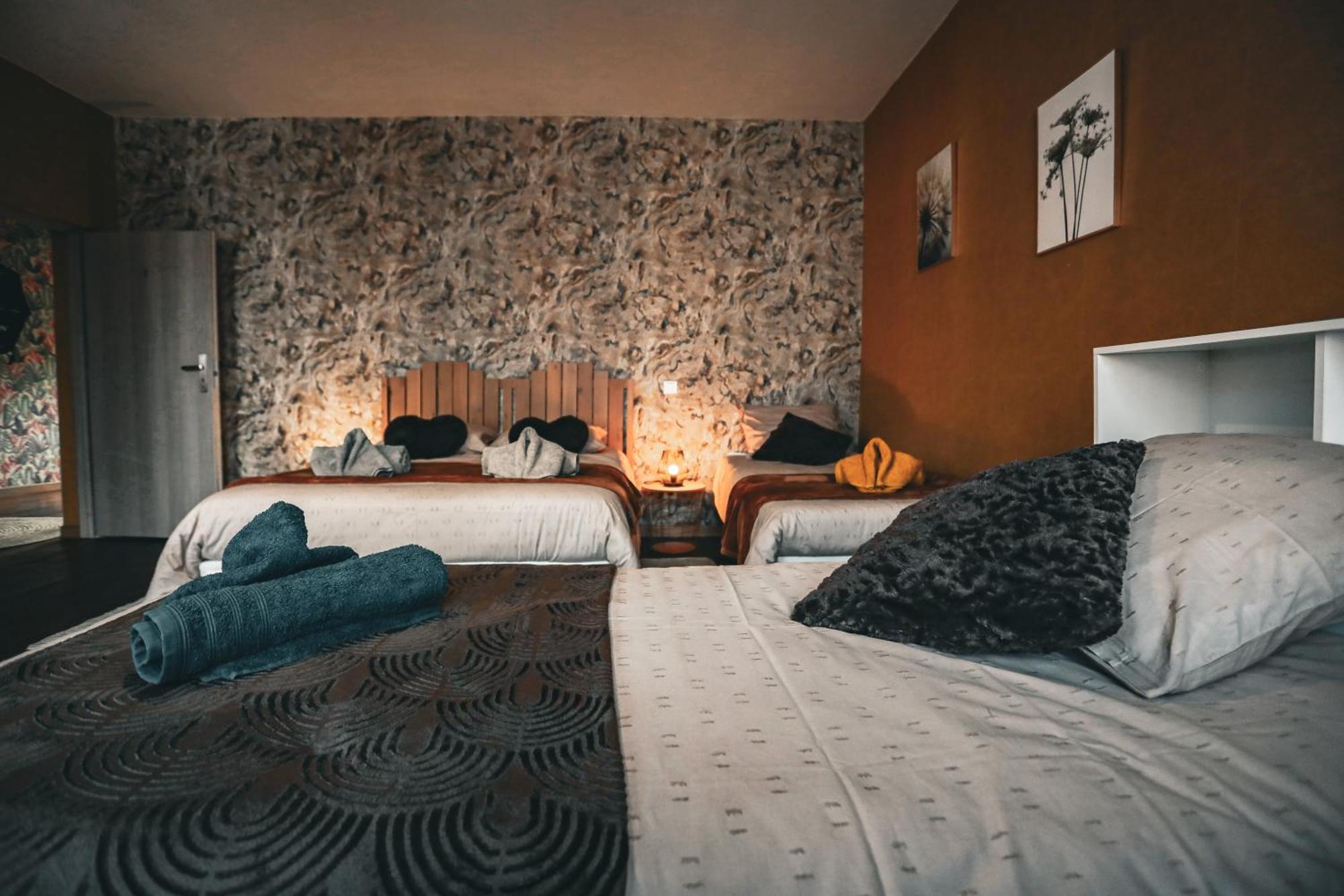 Gite , Au Dormeur Du Val Vireux-Wallerand Eksteriør billede